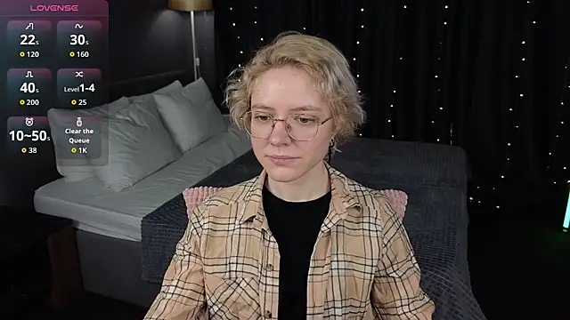 Snapshot of HottoKori chatting on 05-16-26, 05:48 HottoKori online show from 05-16-26, 05:48