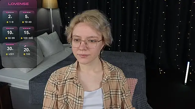 Snapshot of HottoKori chatting on 05-19-26, 05:36 HottoKori online show from 05-19-26, 05:36