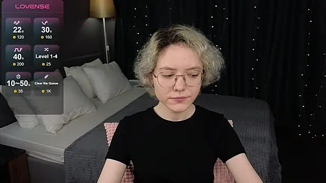 HottoKori online show from 07-31-26, 05:40