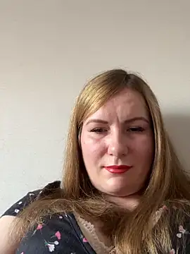 Snapshot of Susan_Wright chatting on 06-06-26, 10:42 Susan Wright online show from 06-06-26, 10:42