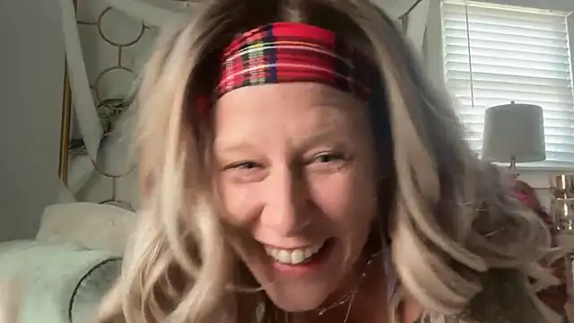 lillysworld online show from 03-26-26, 06:46