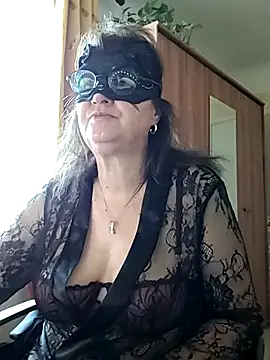 Chrismaturefrench online show from 03-26-26, 04:01