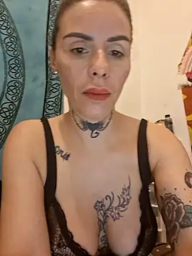 chiquitilla41 online show from 05-23-26, 12:49