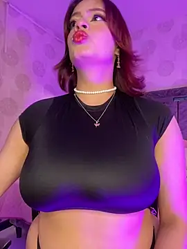 steffmontespink18 online show from 05-11-26, 01:39