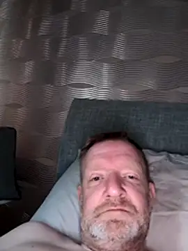 Snapshot of Notiesfuk chatting on 07-05-26, 12:34 Notiesfuk online show from 07-05-26, 12:34