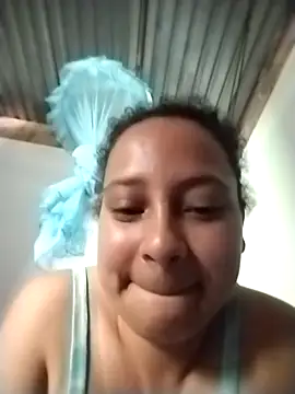 Snapshot of Sofia_Alane chatting on 05-06-26, 01:27 Sofia Alane online show from 05-06-26, 01:27