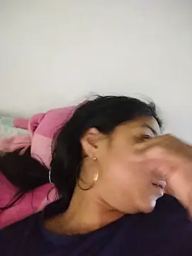 Snapshot of AngelicaStorms chatting on 07-19-26, 01:20 AngelicaStorms online show from 07-19-26, 01:20