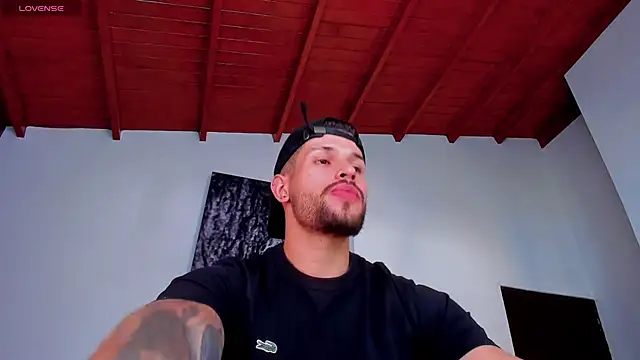 Santos ramirez1 online show from 04-12-26, 02:44