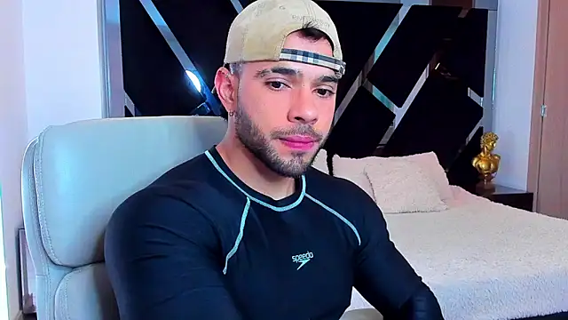 Snapshot of Raytorres chatting on 04-24-26, 08:00 Raytorres online show from 04-24-26, 08:00