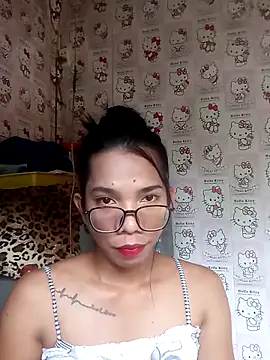 Lady trix01 online show from 05-24-26, 05:56