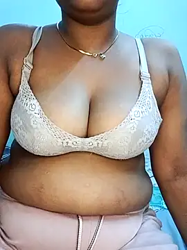 Snapshot of NEHA__03 chatting on 05-10-26, 03:28 NEHA 03 online show from 05-10-26, 03:28