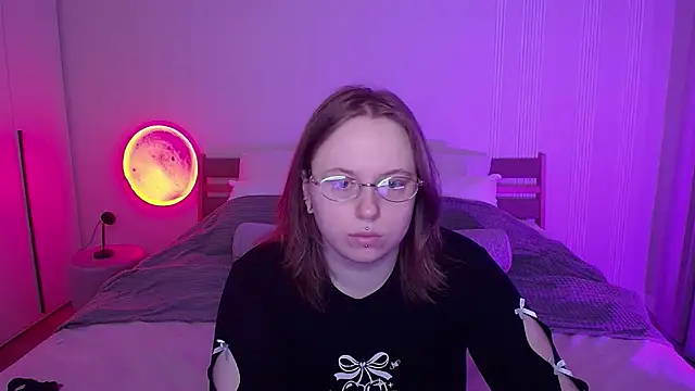 SelenaLily online show from 04-07-26, 03:45