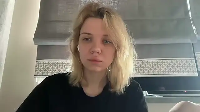 TenderChloe online show from 06-19-26, 08:29