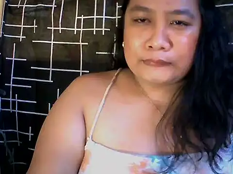 Snapshot of wild_Joan chatting on 06-16-26, 05:32 wild Joan online show from 06-16-26, 05:32
