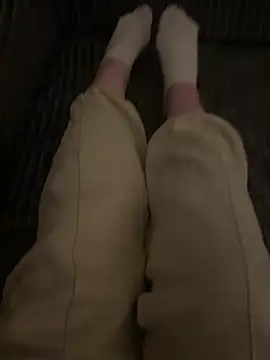 LilouPieds online show from 03-24-26, 06:46