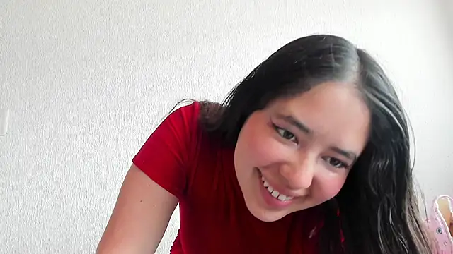 Lauxury H online show from 05-06-26, 04:12