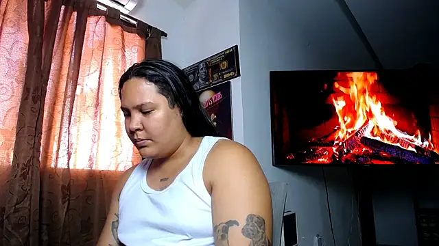 Snapshot of Junaiker_roa1 chatting on 03-29-26, 03:34 Junaiker roa1 online show from 03-29-26, 03:34