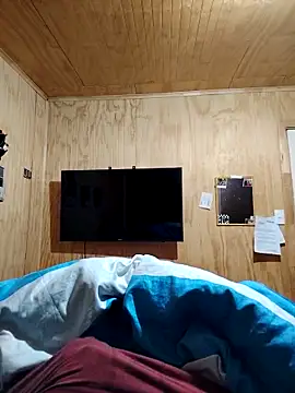 Snapshot of geraldnic chatting on 03-24-26, 01:54 geraldnic online show from 03-24-26, 01:54