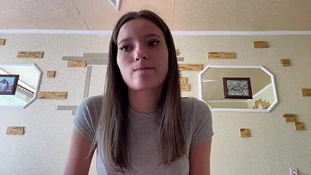 Snapshot of VersedFiend chatting on 04-26-26, 08:12 VersedFiend online show from 04-26-26, 08:12