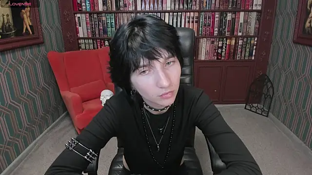 Snapshot of AdonBev chatting on 07-02-26, 12:21 AdonBev online show from 07-02-26, 12:21