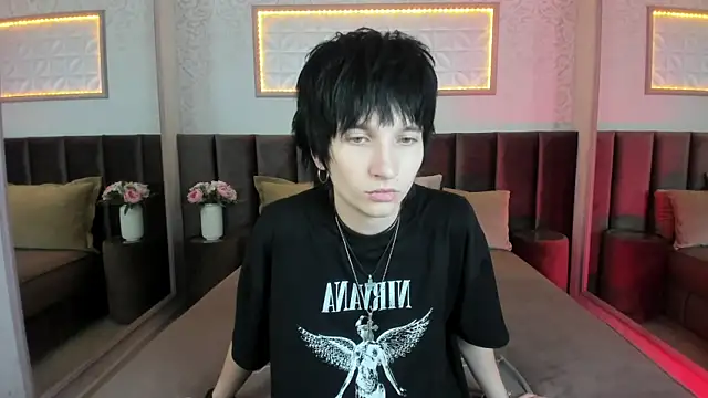 Snapshot of AdonBev chatting on 07-18-26, 07:01 AdonBev online show from 07-18-26, 07:01