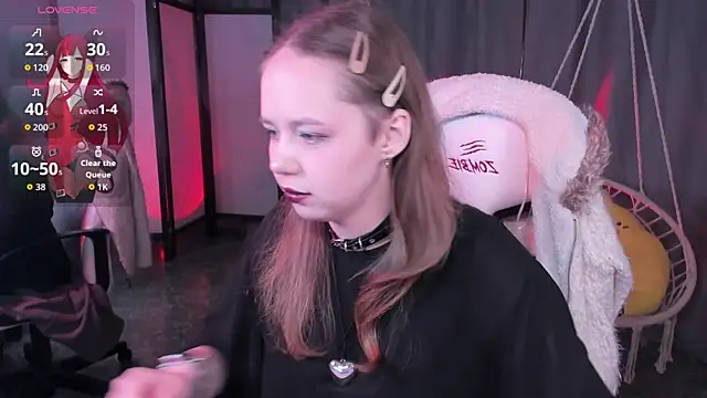 LeonaHicks online show from 04-13-26, 06:08