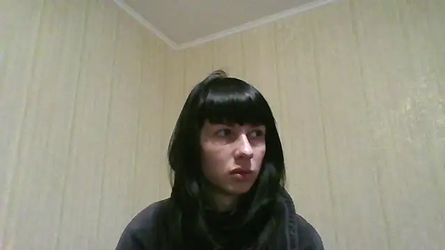 Snapshot of _Mademoiselle_ chatting on 03-23-26, 03:27 Mademoiselle online show from 03-23-26, 03:27