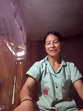 Snapshot of -Numin- chatting on 05-19-26, 02:18 -Numin- online show from 05-19-26, 02:18