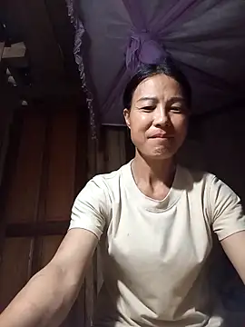 Snapshot of -Numin- chatting on 05-26-26, 12:12 -Numin- online show from 05-26-26, 12:12