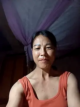 Snapshot of -Numin- chatting on 06-04-26, 07:42 -Numin- online show from 06-04-26, 07:42