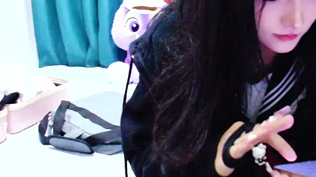 girllong520 online show from 04-01-26, 07:20