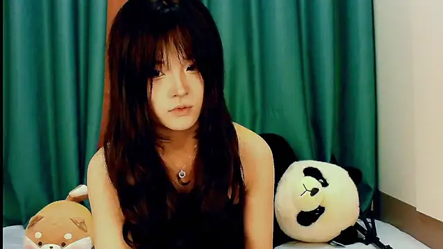 girllong520 online show from 04-14-26, 01:39