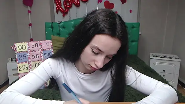 Snapshot of Je55icaBreeze chatting on 05-11-26, 04:04 Je55icaBreeze online show from 05-11-26, 04:04