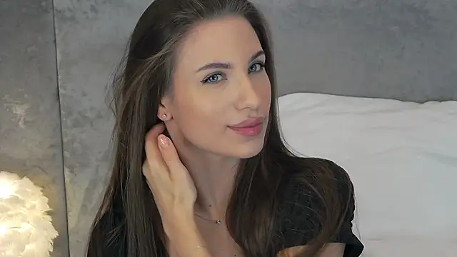 Snapshot of Lana_Drake chatting on 05-12-26, 05:15 Lana Drake online show from 05-12-26, 05:15