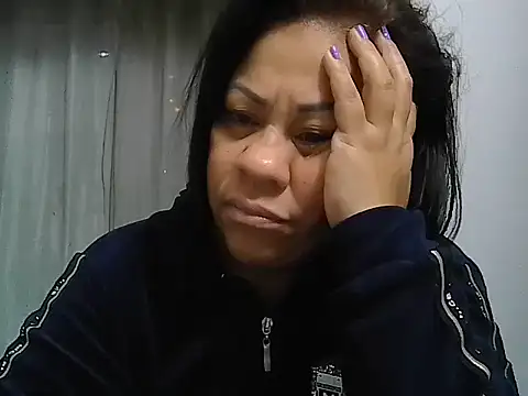 Veronica missbigg online show from 06-22-26, 09:17