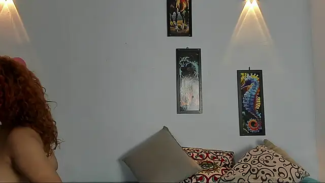 Snapshot of sweet_rose72 chatting on 06-03-26, 01:30 sweet rose72 online show from 06-03-26, 01:30