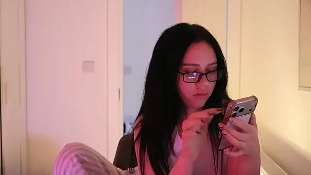 mira mmira online show from 04-03-26, 09:57