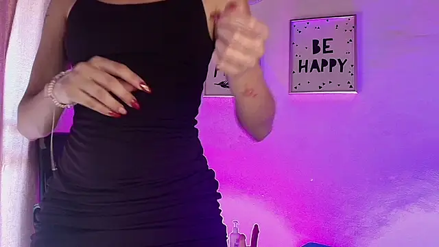 Snapshot of Daphne_Rosse chatting on 07-06-26, 03:03 Daphne Rosse online show from 07-06-26, 03:03