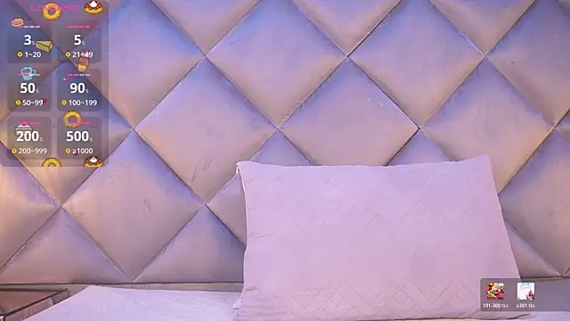 Snapshot of celestte_sm chatting on 07-12-26, 02:41 celestte sm online show from 07-12-26, 02:41