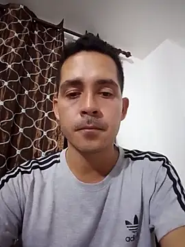 Snapshot of Gabriel_leon33 chatting on 03-26-26, 07:58 Gabriel leon33 online show from 03-26-26, 07:58