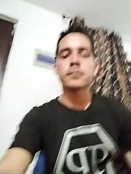 Snapshot of Gabriel_leon33 chatting on 04-06-26, 05:19 Gabriel leon33 online show from 04-06-26, 05:19