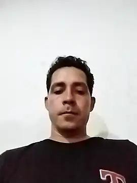 Snapshot of Gabriel_leon33 chatting on 04-28-26, 03:55 Gabriel leon33 online show from 04-28-26, 03:55