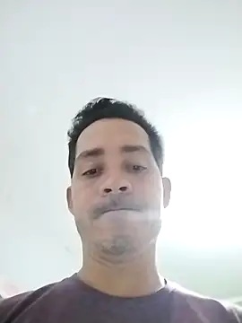 Snapshot of Gabriel_leon33 chatting on 04-28-26, 10:48 Gabriel leon33 online show from 04-28-26, 10:48