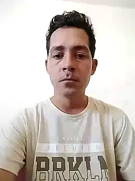 Snapshot of Gabriel_leon33 chatting on 05-09-26, 06:57 Gabriel leon33 online show from 05-09-26, 06:57