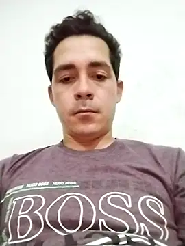 Snapshot of Gabriel_leon33 chatting on 05-19-26, 02:51 Gabriel leon33 online show from 05-19-26, 02:51