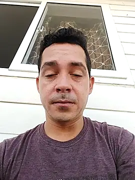 Snapshot of Gabriel_leon33 chatting on 06-28-26, 08:37 Gabriel leon33 online show from 06-28-26, 08:37