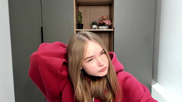 YeeMellendorf online show from 03-25-26, 12:00