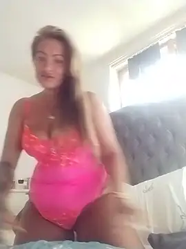 Exotic ParisX online show from 06-26-26, 08:52