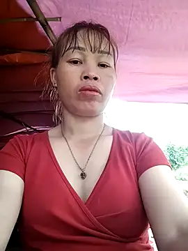 Ely-cute2k online show from 04-25-26, 12:24