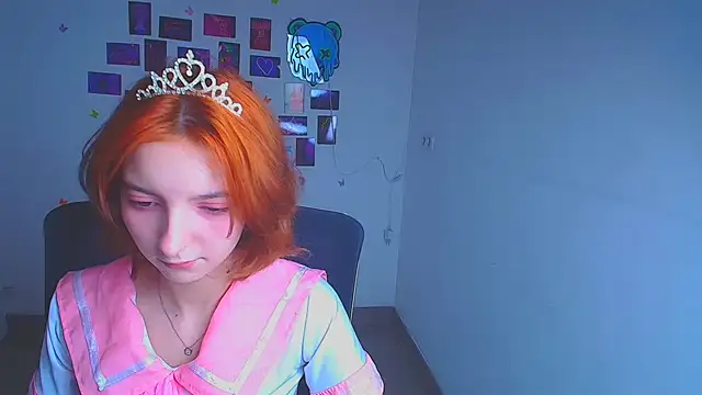 Snapshot of Butterfly_Milly chatting on 04-01-26, 11:44 Butterfly Milly online show from 04-01-26, 11:44